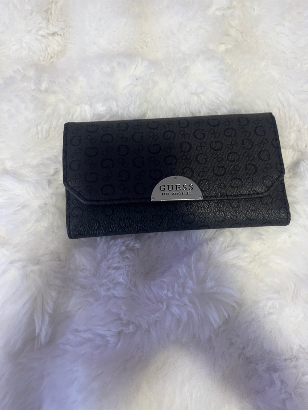 GUESS Black Logo Continental Card Holder Wallet